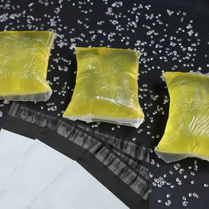 Cola d'embalatge de comerç electrònic